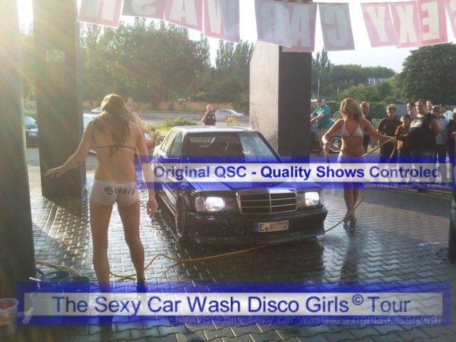sexy car wash D u W_0000011.jpg